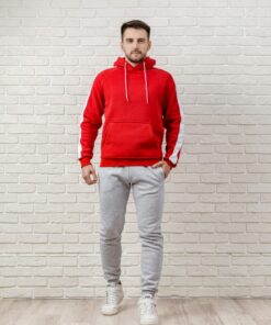 Мужской спортивный костюм - красная худи с лампасами и серые штаны, осень-зима