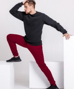 Мужской спортивный костюм - черный свитшот и бордовые штаны на флисе, осень-зима