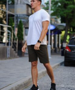 Летний комплект - светло-серая футболка и хаки шорты