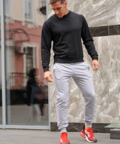 Мужской спортивный костюм - черный свитшот и серые штаны, весна-осень