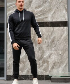 Мужской спортивный костюм - черная худи с лампасами и черные штаны, весна-осень