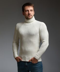 Теплый мужской гольф, горловина с подворотом, цвет белый