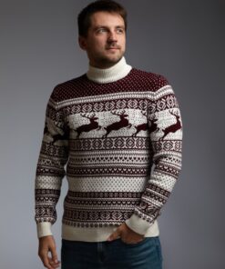 Мужской свитер с оленями, бело-бордовый с прямой горловиной